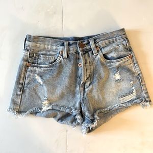Women’s blankNYC jean shorts size 25